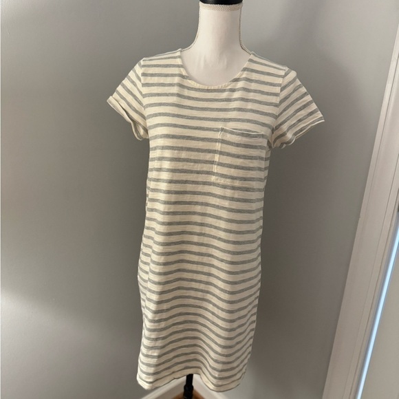 Madewell Button Back Short Sleeve Dress Cream w/Gray Striped with Buttons Size S - Picture 2 of 10